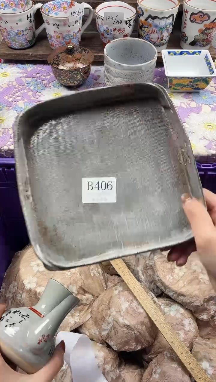 瓷片j***y                     B406