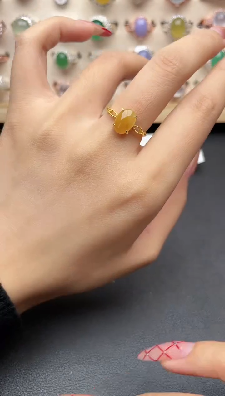 【闪购商品】翡翠戒指银S925镶嵌一物一证一礼盒