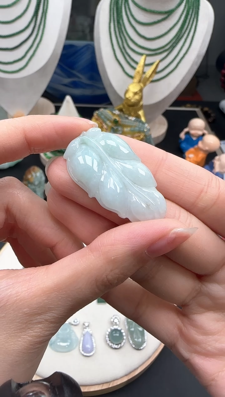 【闪购商品】翡翠吊坠(不含链)未镶嵌【海莎一口翠】翡翠挂件1