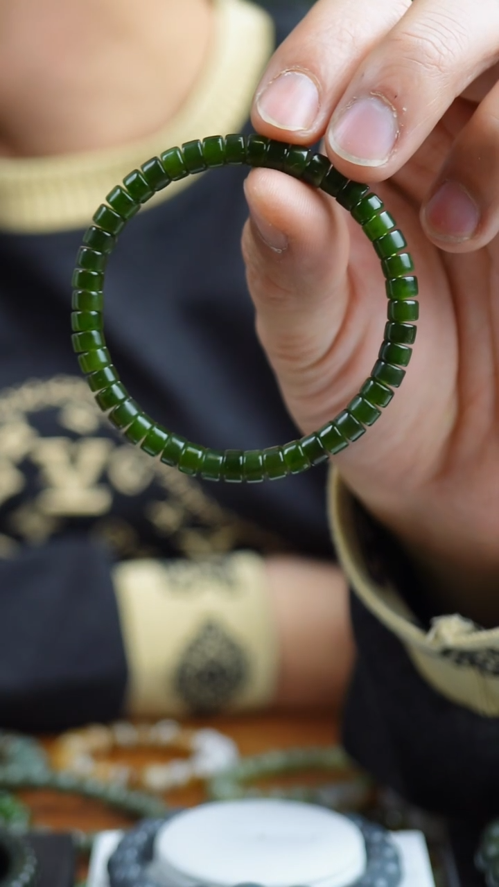 未镶嵌手串和田玉5