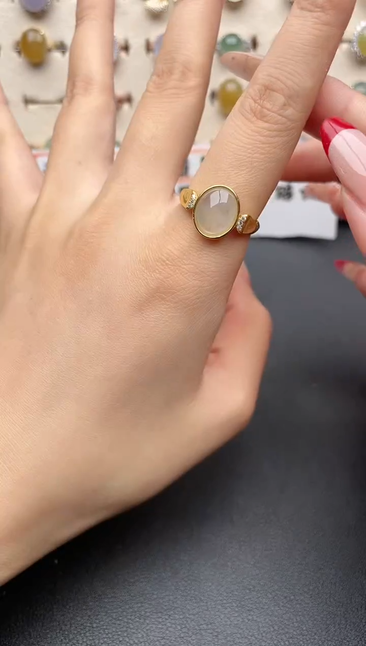 【闪购商品】翡翠戒指银S925镶嵌一物一证一礼盒