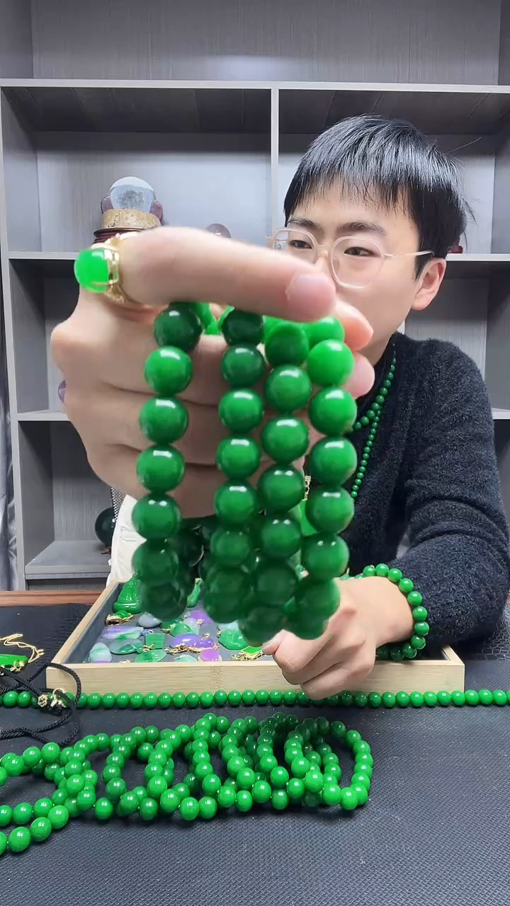 未镶嵌手链翡翠手链