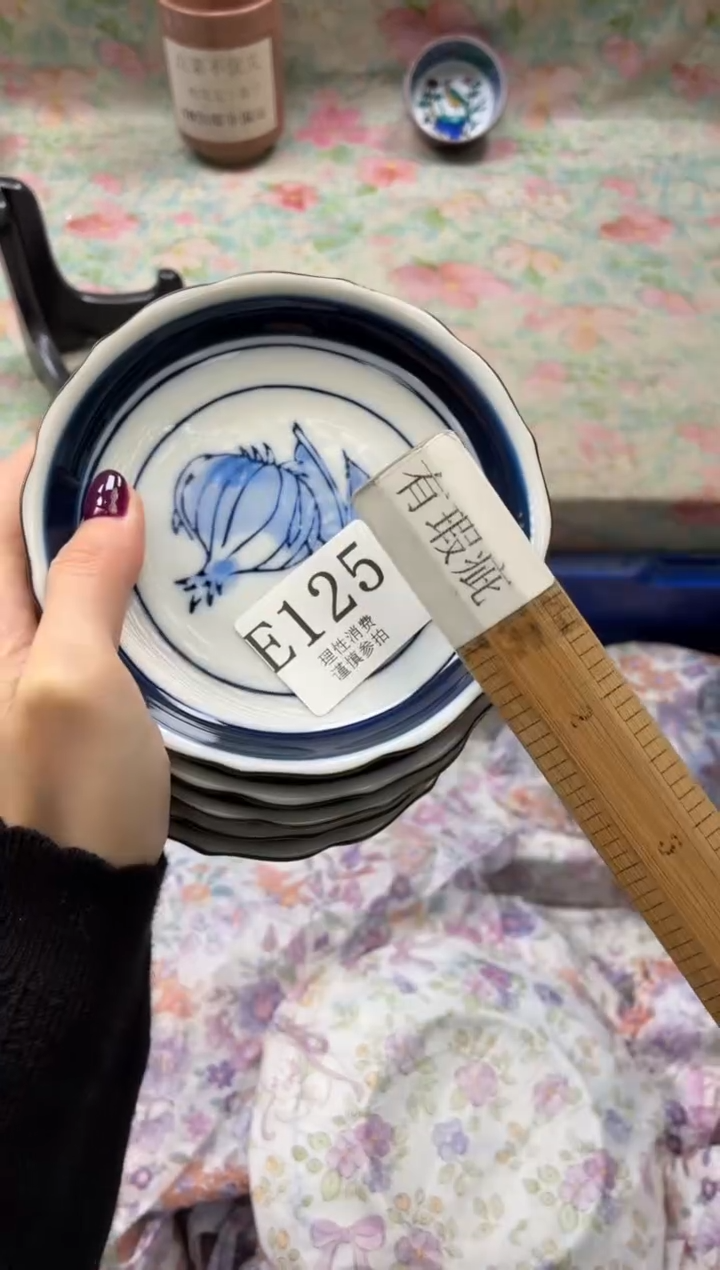 瓷片傻****货       E125