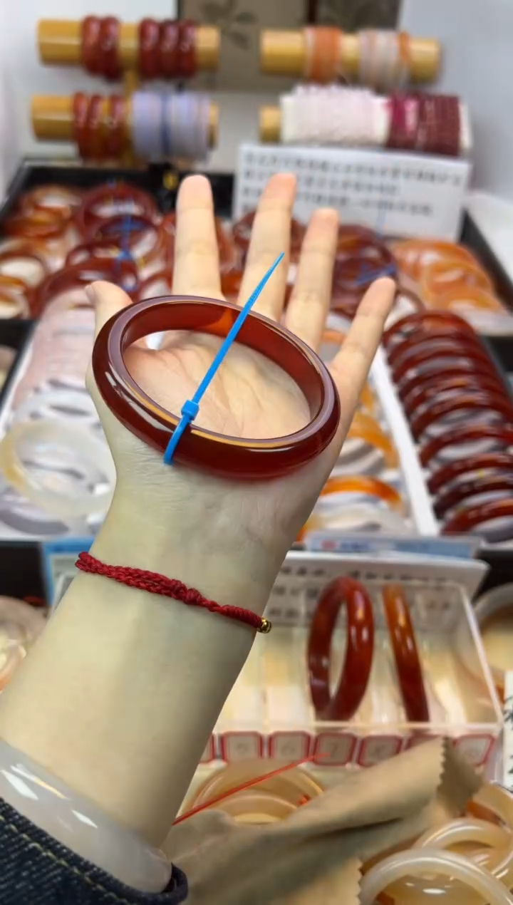 【闪购商品】玛瑙/玉髓手镯未镶嵌【默认微瑕】58