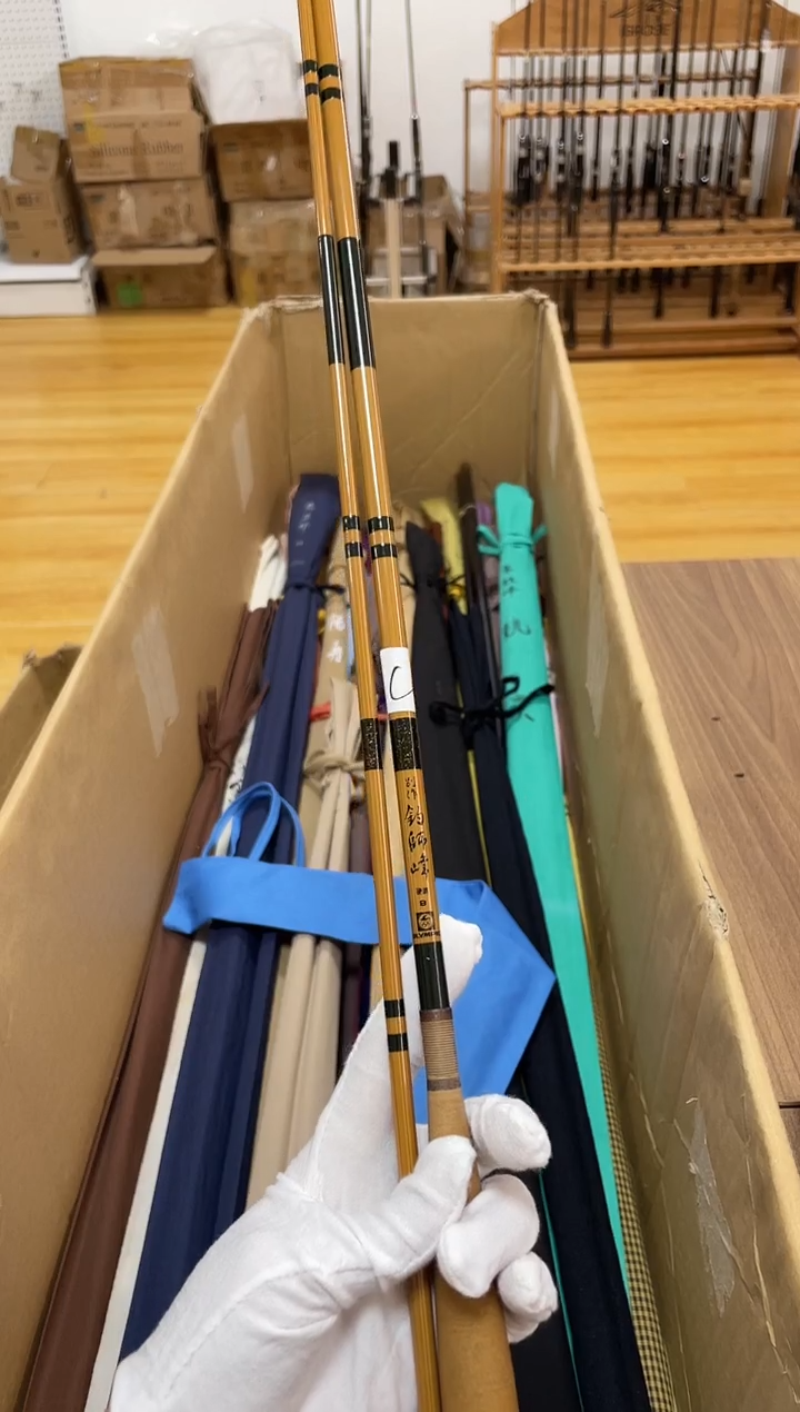 碳素1.8m以下C101 钓师峰9尺主播介绍为主 正常使用痕迹 