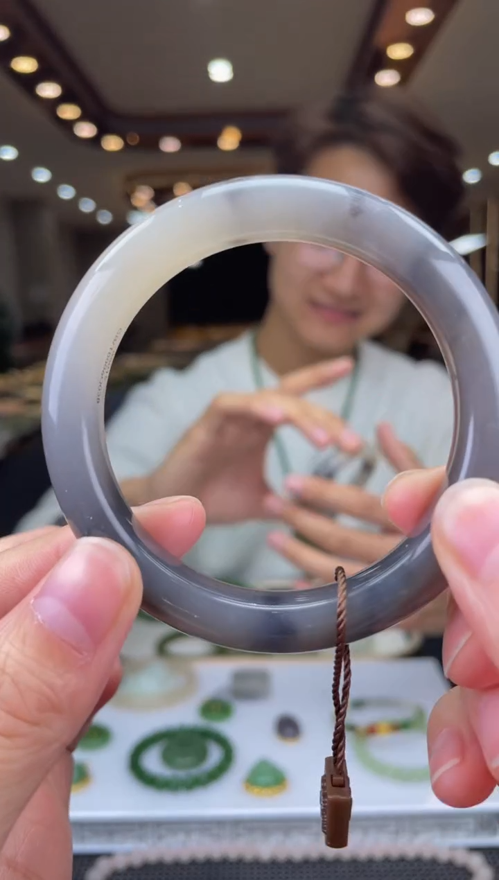 【闪购商品】定制和田玉天然和田玉拍一发一