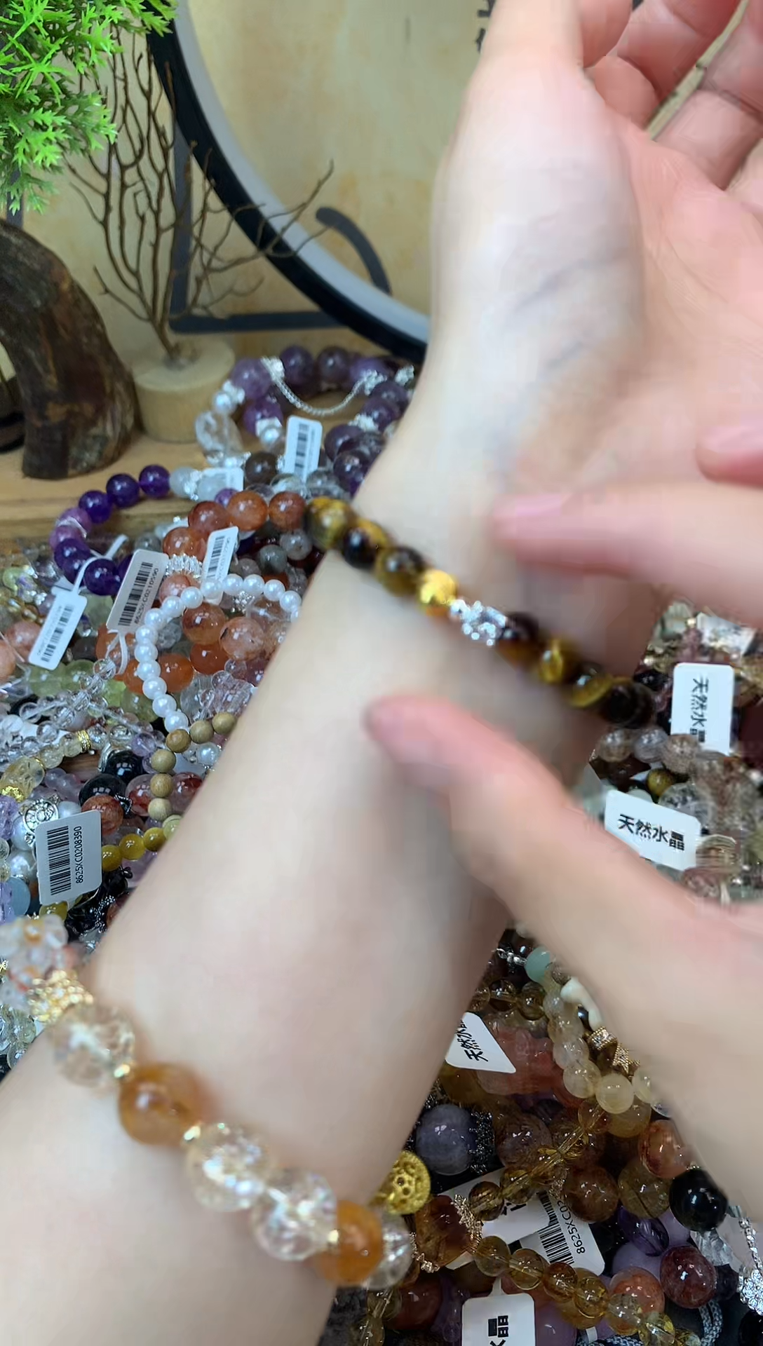 【闪购商品】石英质玉手饰未镶嵌392