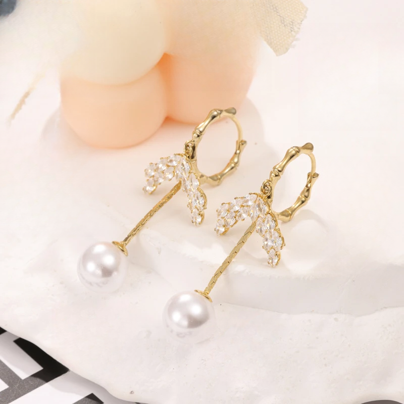 合金耳饰 新品潮鱼尾款流苏耳钉耳坠女轻奢耳环耳饰R070