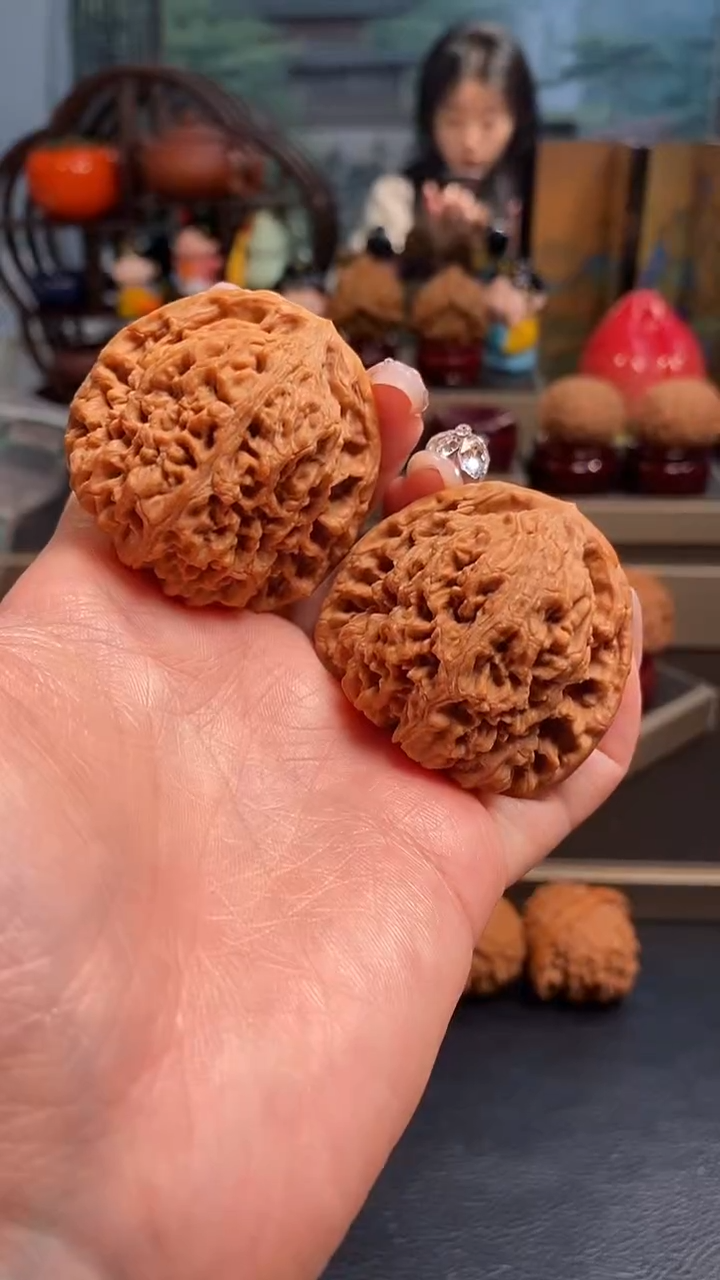 【闪购商品】文玩核桃吊坠K286南疆石44