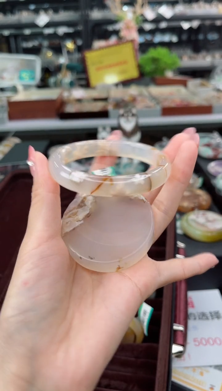 【闪购商品】石英质玉手镯未镶嵌58圈口（赠品镯心）3330295