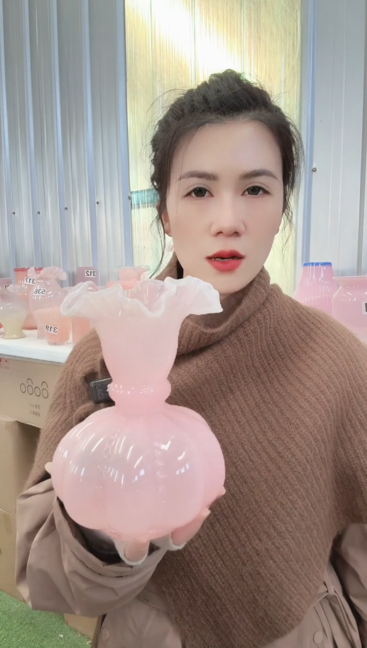 150直播玻璃花瓶  有黑点