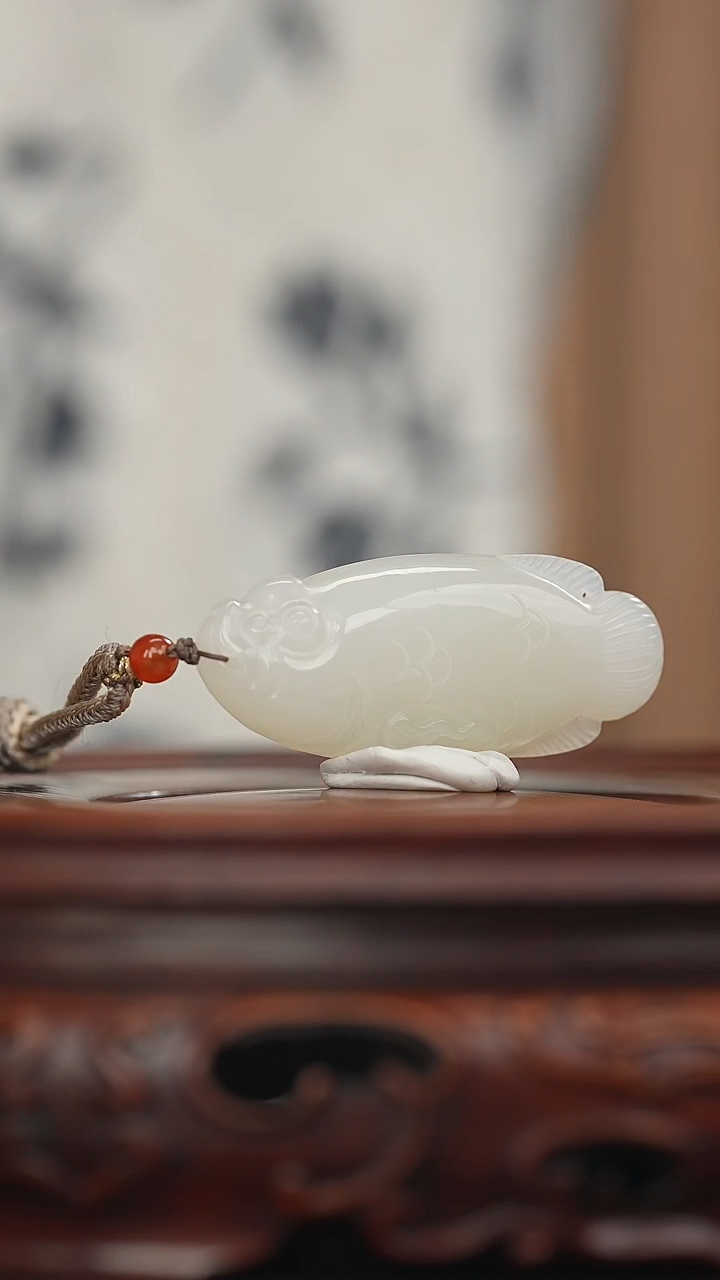 和田玉未镶嵌挂件年年有鱼