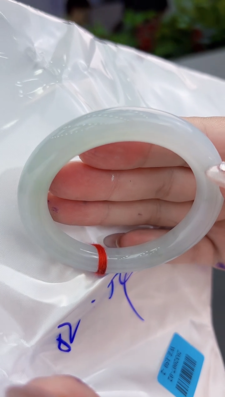 【闪购商品】翡翠手镯未镶嵌翡翠手镯