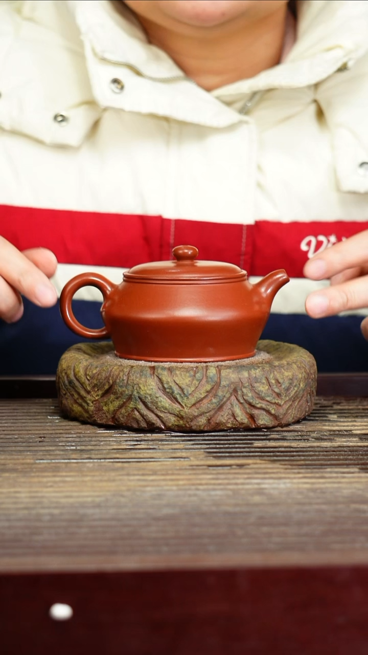 宜兴原矿紫砂壶茶壶宜兴原矿紫砂壶茶壶180C