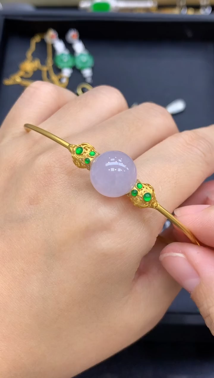 18K金镶嵌手镯翡翠660-中国好珍宝