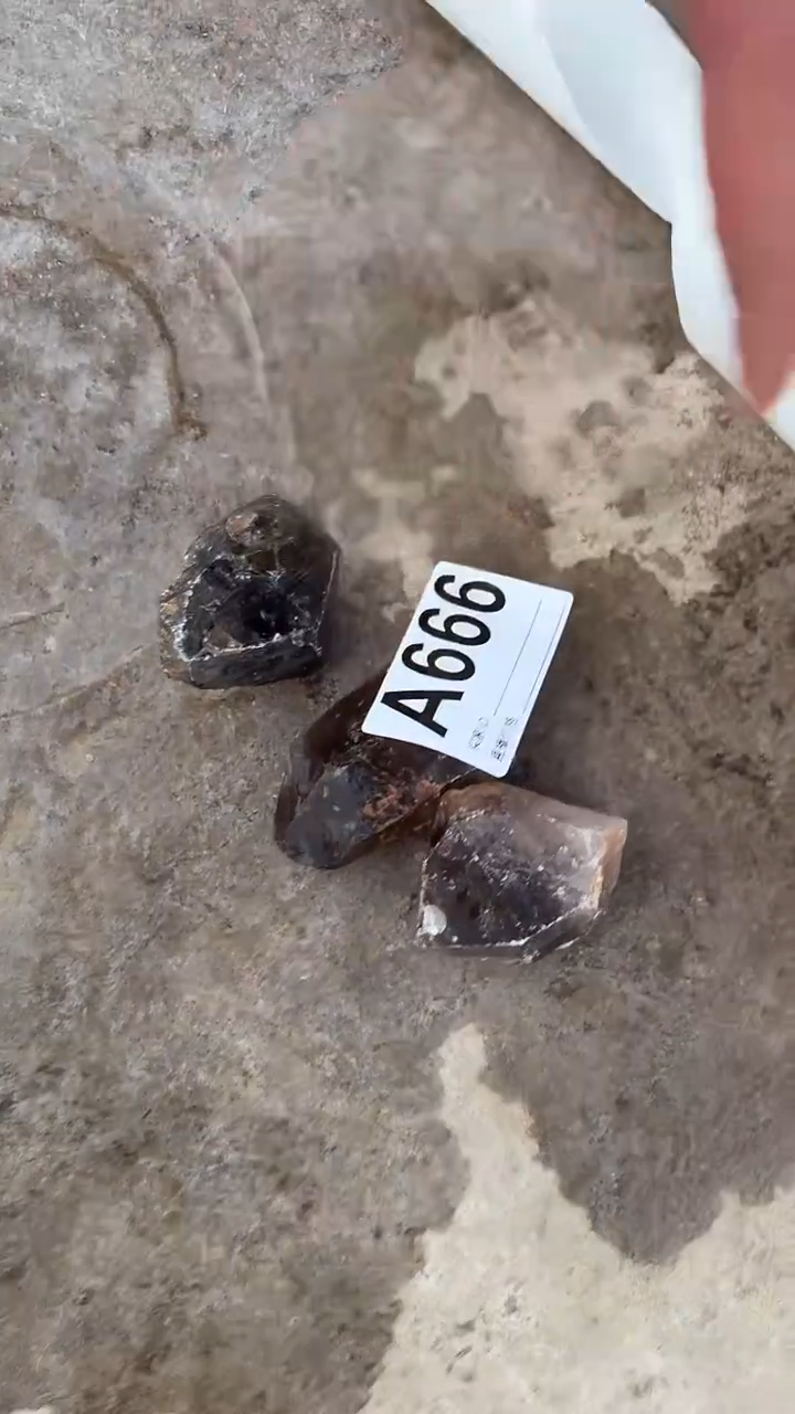 【闪购商品】水晶摆件未镶嵌茶水晶666