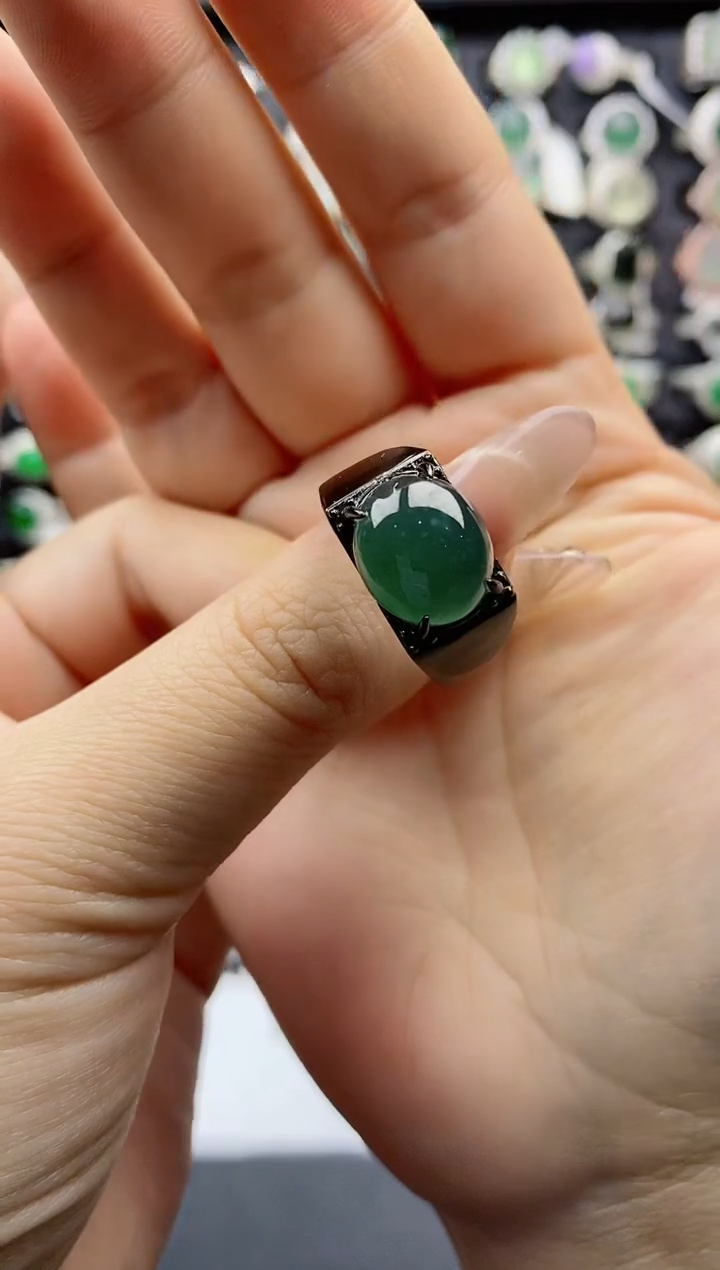 【闪购商品】翡翠戒指银S925镶嵌天然翡翠男戒
