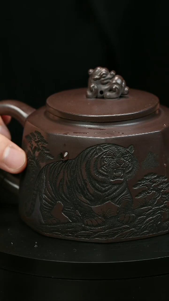 茶壶紫砂一***湖H1348李小琴紫泥八方宫灯