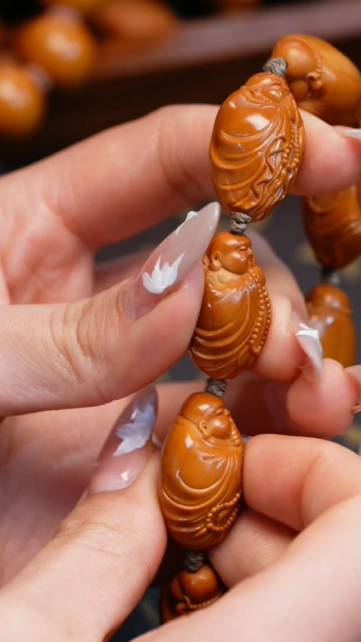 【闪购商品】橄榄核吊坠苏工橄榄核