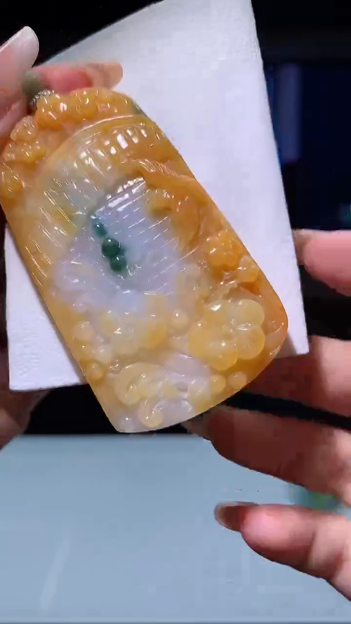 【闪购商品】定制翡翠未镶嵌1084xx-毛货挂件37