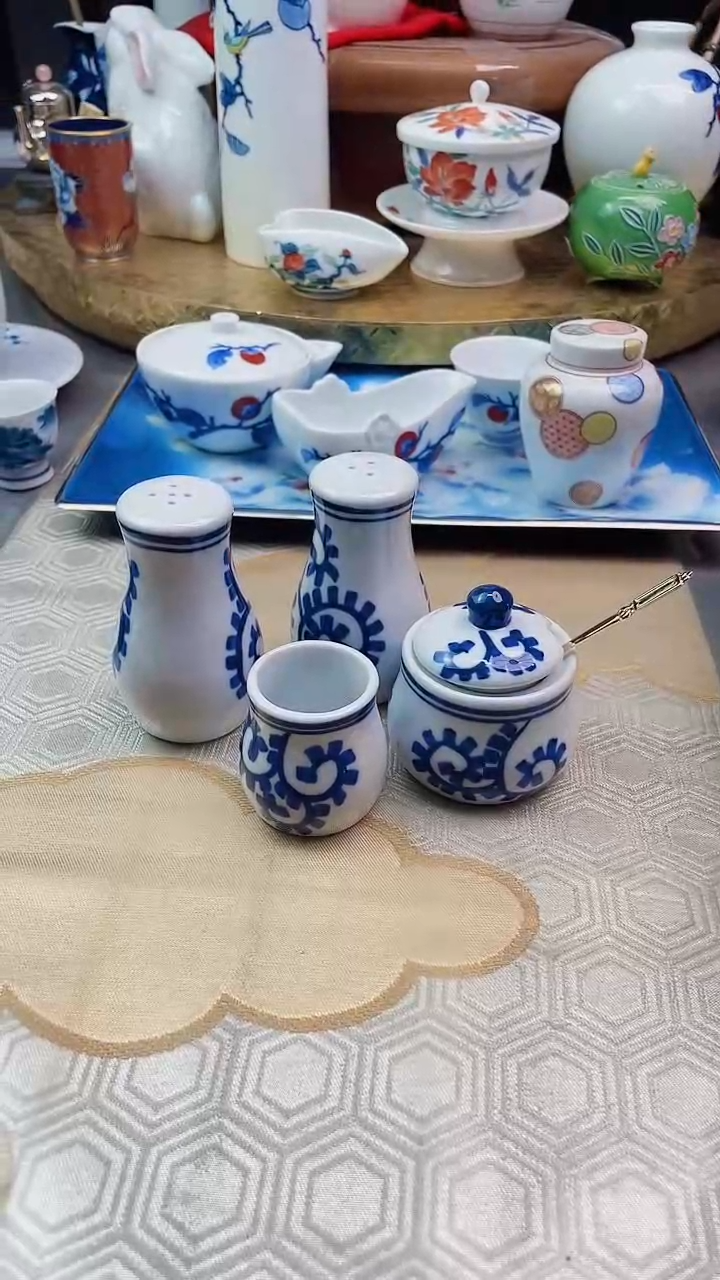 【闪购商品】盘日产青花调味五件套