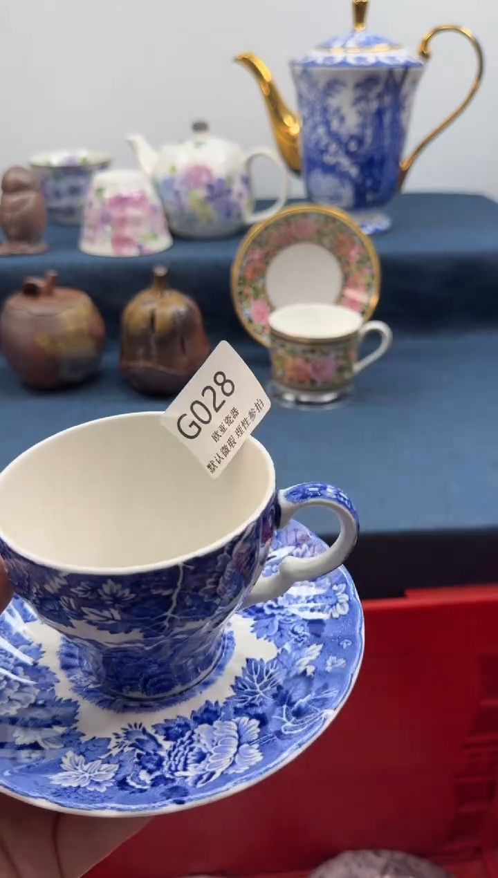 瓷片懵****儿瓷片   G028