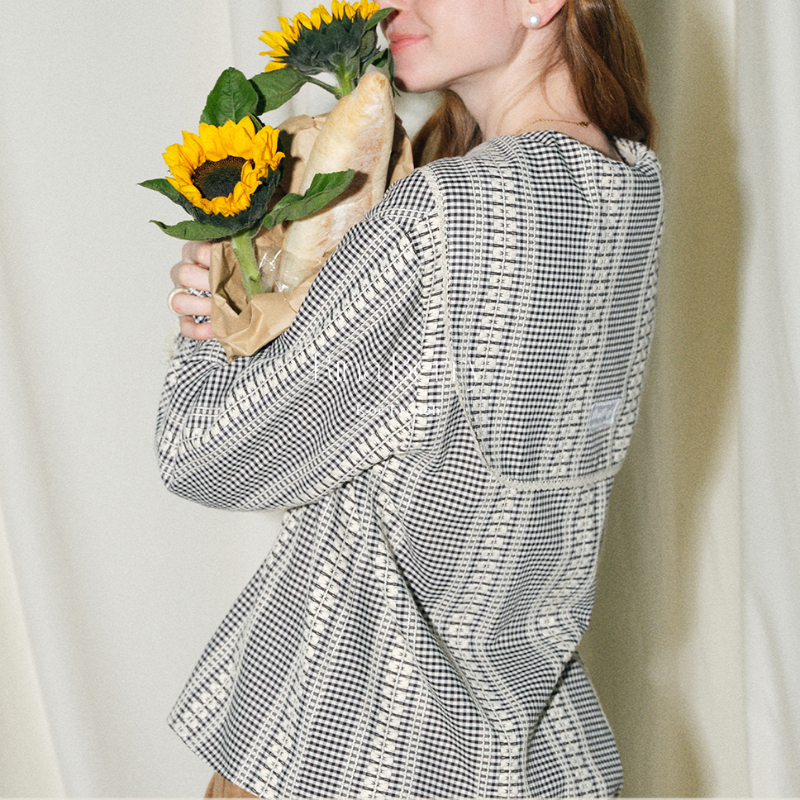 Rina Berry 复古印花大翻领衬衫