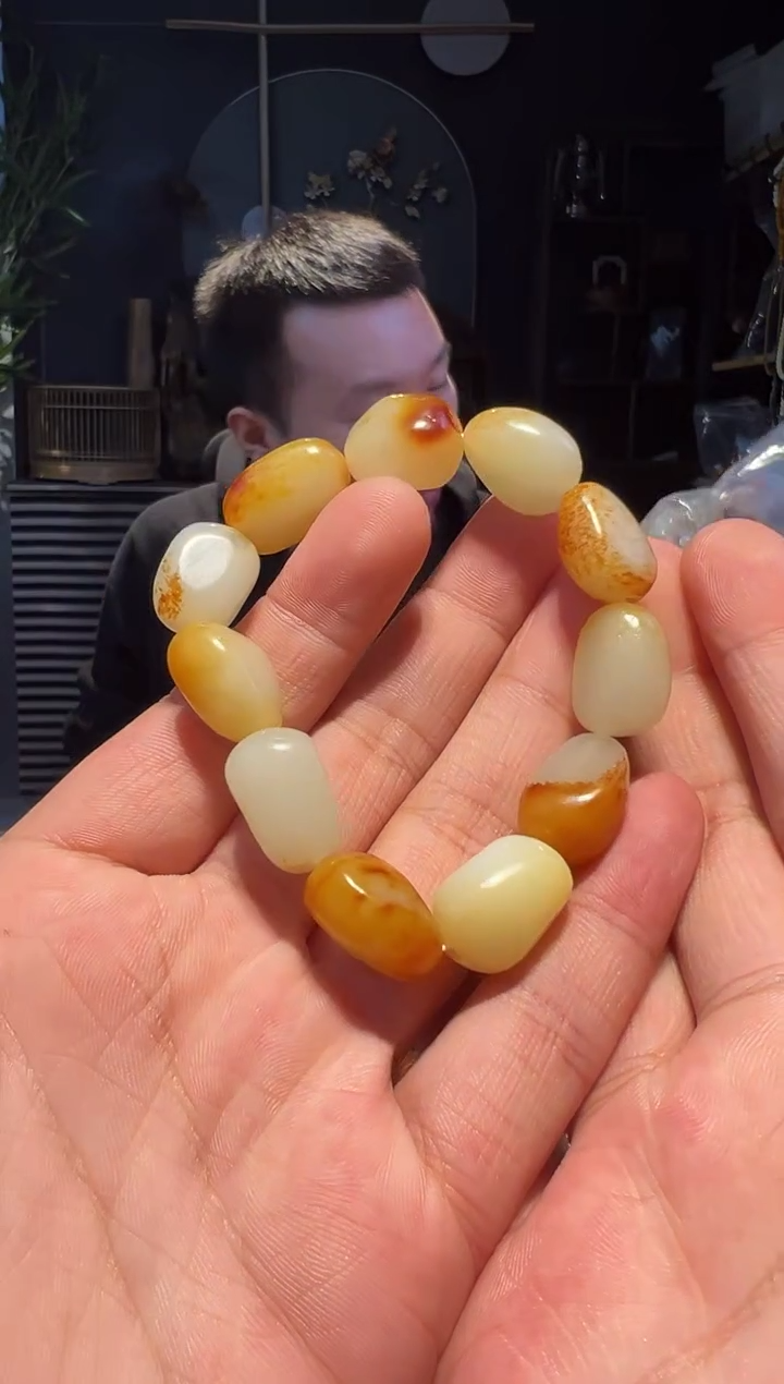 【闪购商品】和田玉手串未镶嵌原石随型