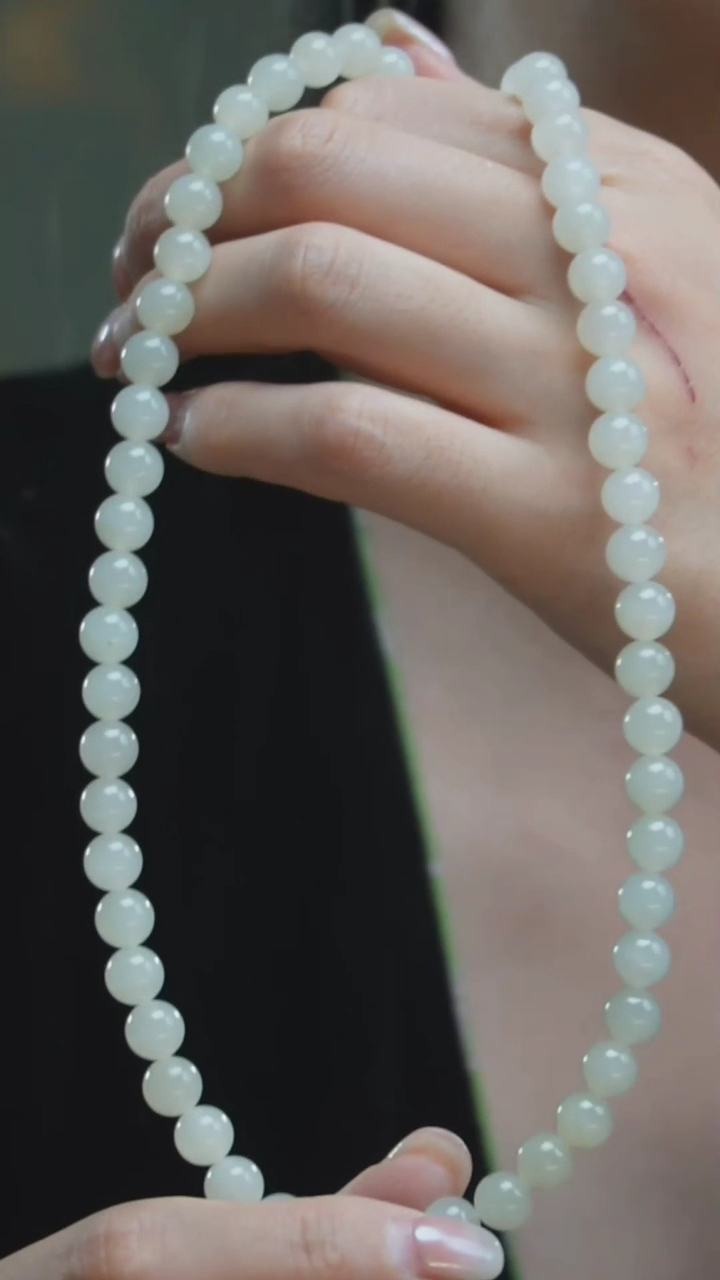 【闪购商品】和田玉多圈未镶嵌J35