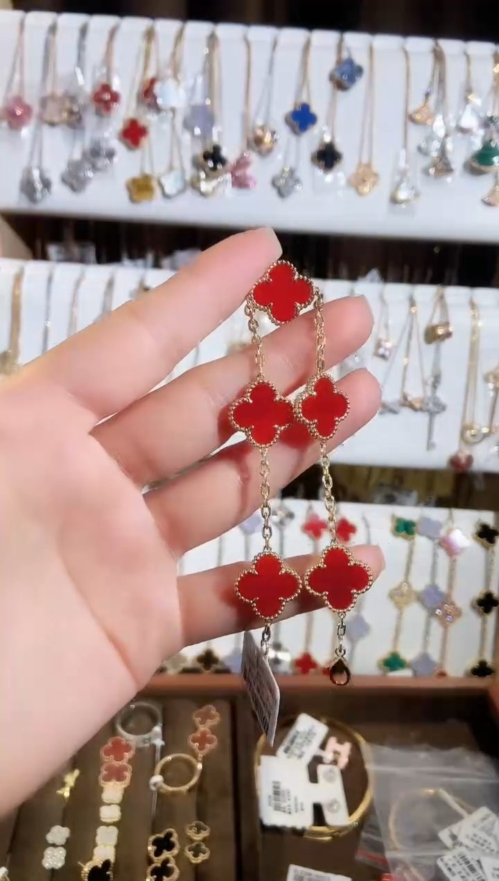 【闪购商品】玛瑙/玉髓手链18K金镶嵌钻石K黄