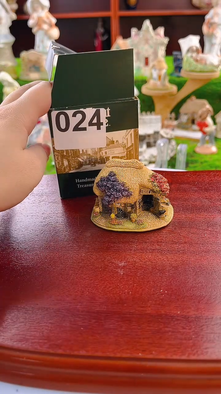 【闪购商品】紫砂茶宠Lilliput中古小房子024