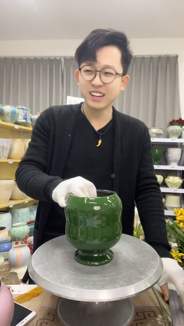 【12.23】花盆链接 高： 14 口：9.5