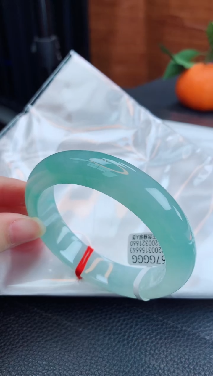 【闪购商品】翡翠手镯未镶嵌缅甸天然翡翠A货手镯