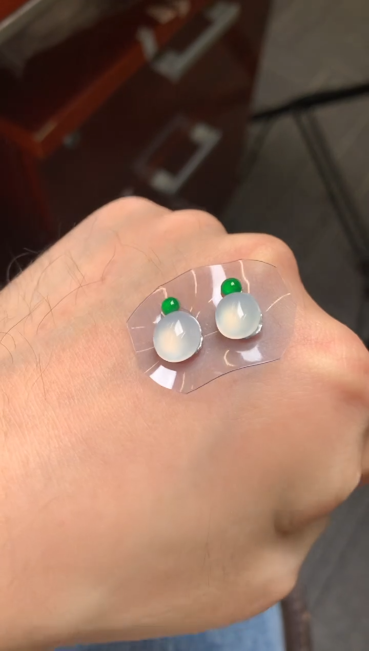 未镶嵌定制翡翠裸玉