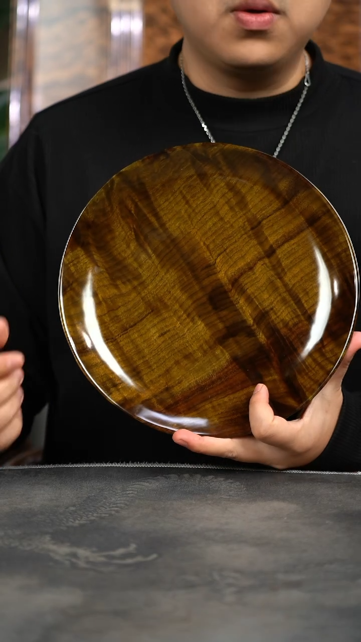 【闪购商品】金丝楠木雕294号阴沉大漆手工点心盘