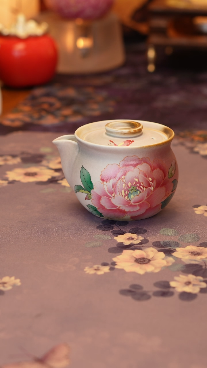 【闪购商品】国色芳华宝瓶·······