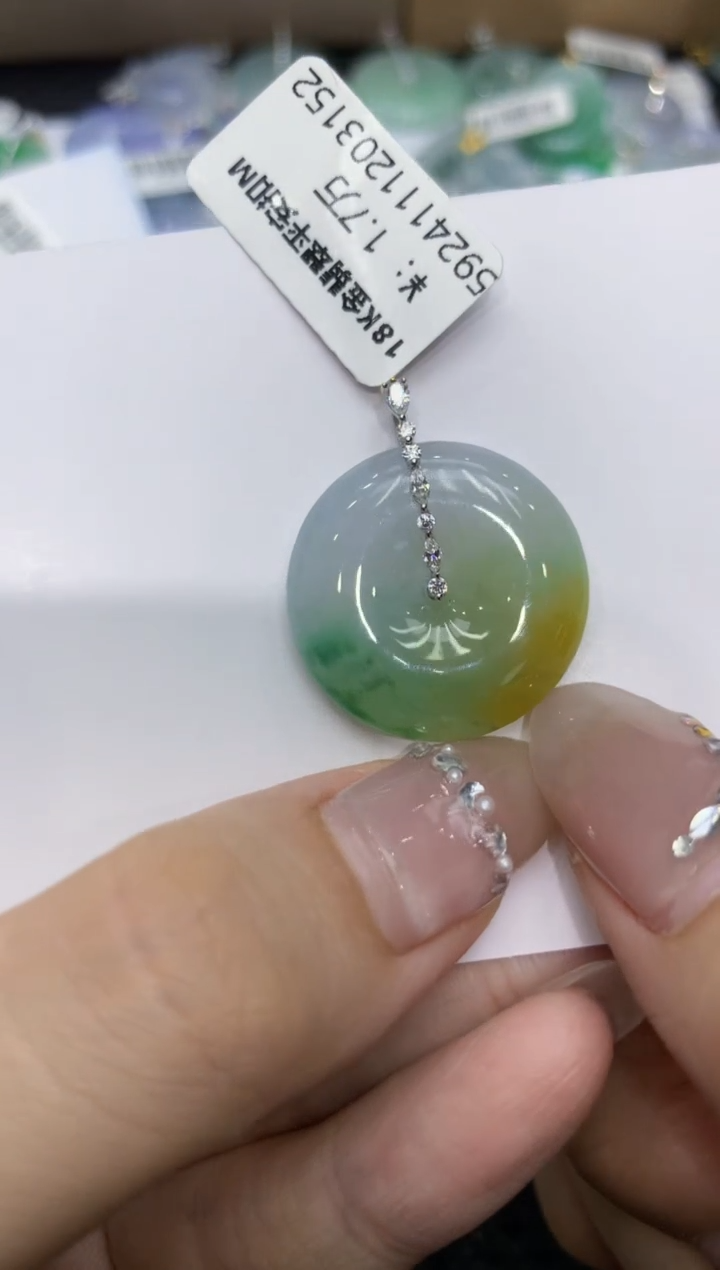 【闪购商品】翡翠颈饰18K金镶嵌222222222