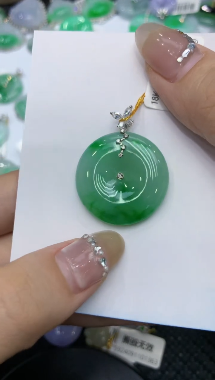 【闪购商品】翡翠颈饰18K金镶嵌222222222