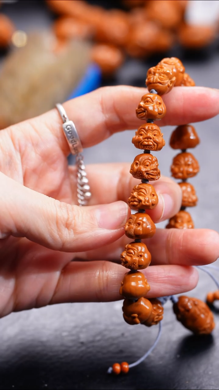 【闪购商品】橄榄核吊坠橄榄核