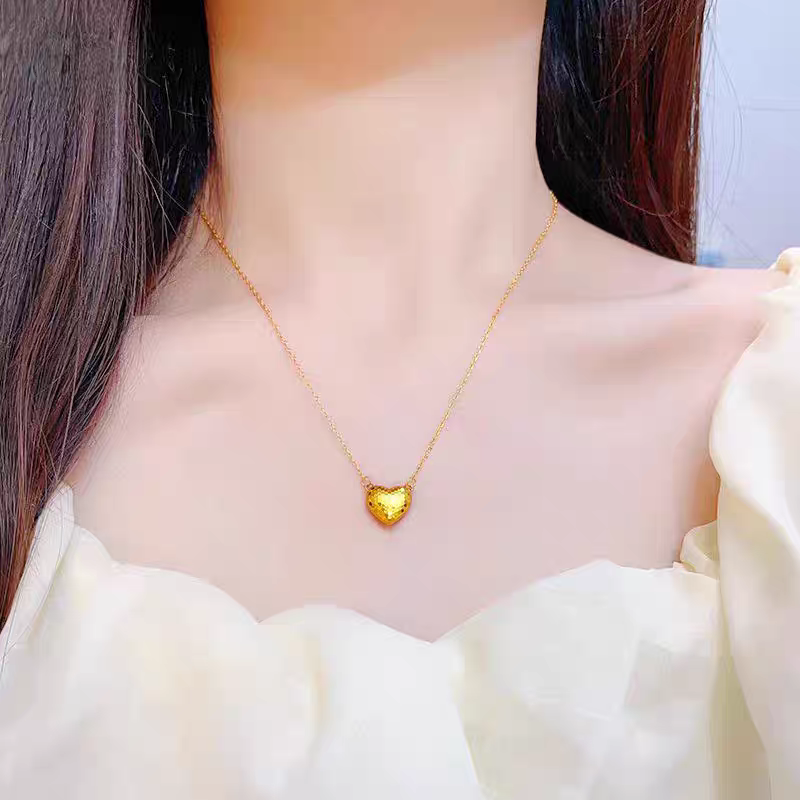 铜合金吊坠 金店同款镭射心形吊坠项链折射面立体爱心龙鳞锁骨链
