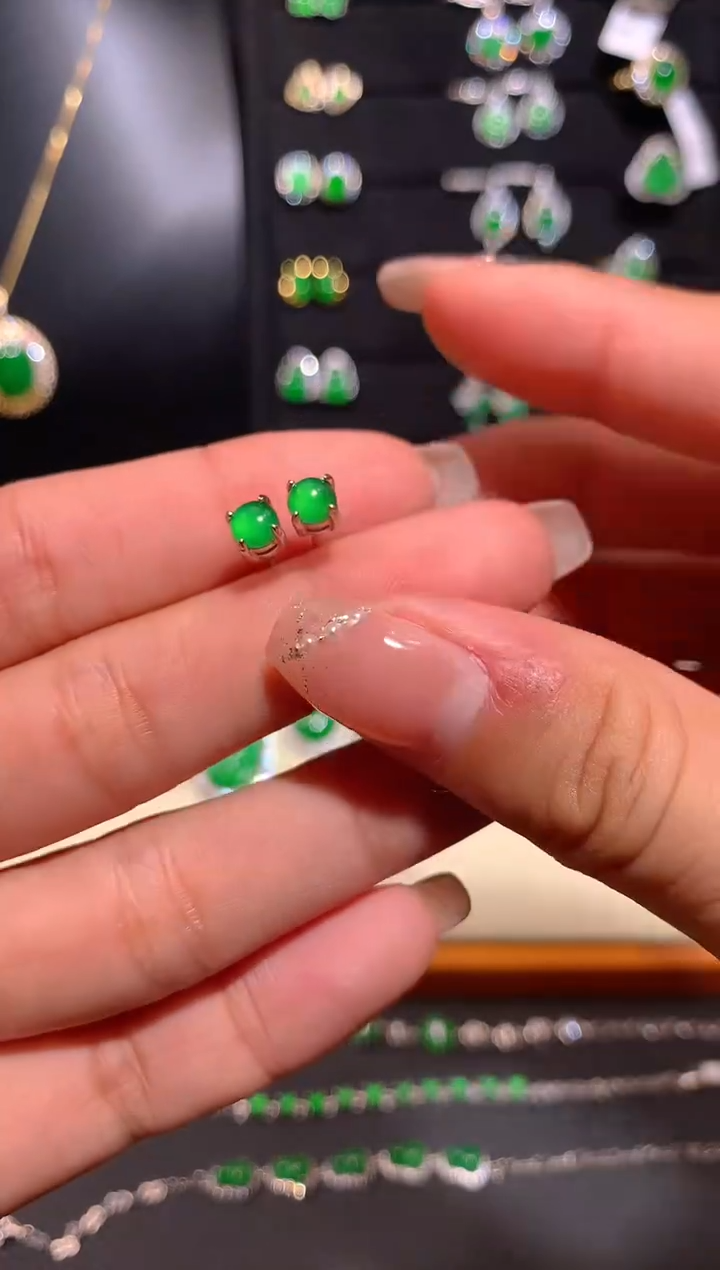 【闪购商品】翡翠耳饰银S925镶嵌多样性