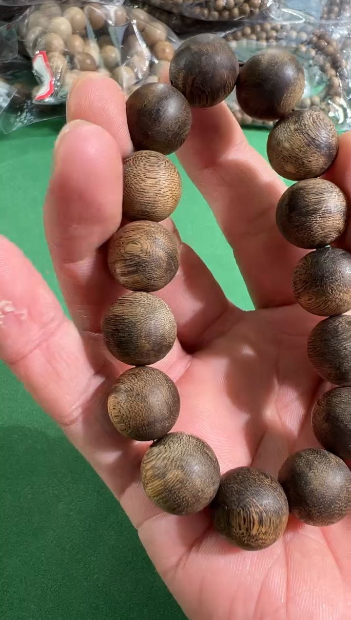 【闪购商品】沉香手串136号菩萨红油1.4多样性发一