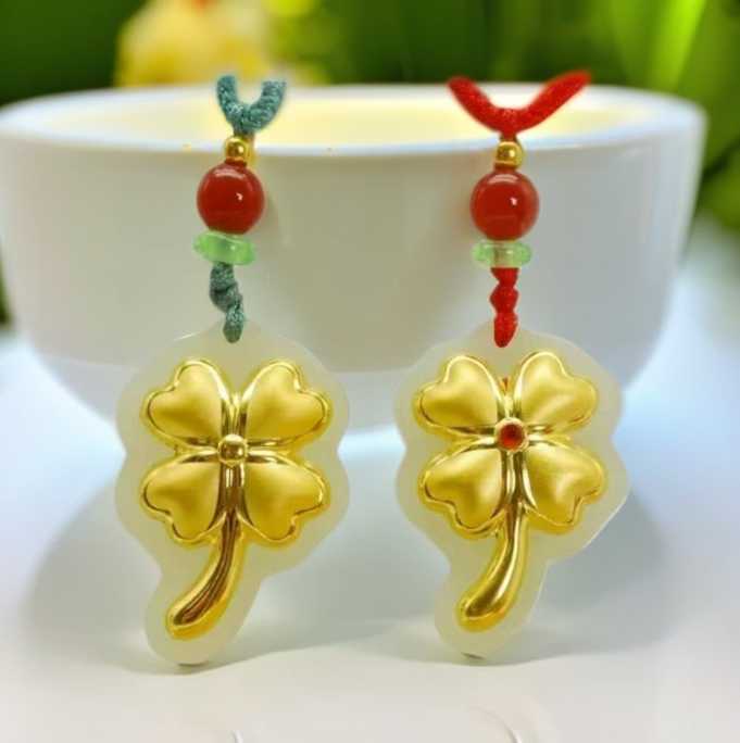 合金吊坠 4D四叶草吊坠正品保证配证书送挂绳首饰盒女款