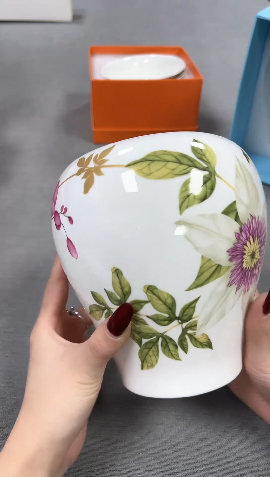 【闪购商品】瓷片新号开播不计成本欢迎点菜！