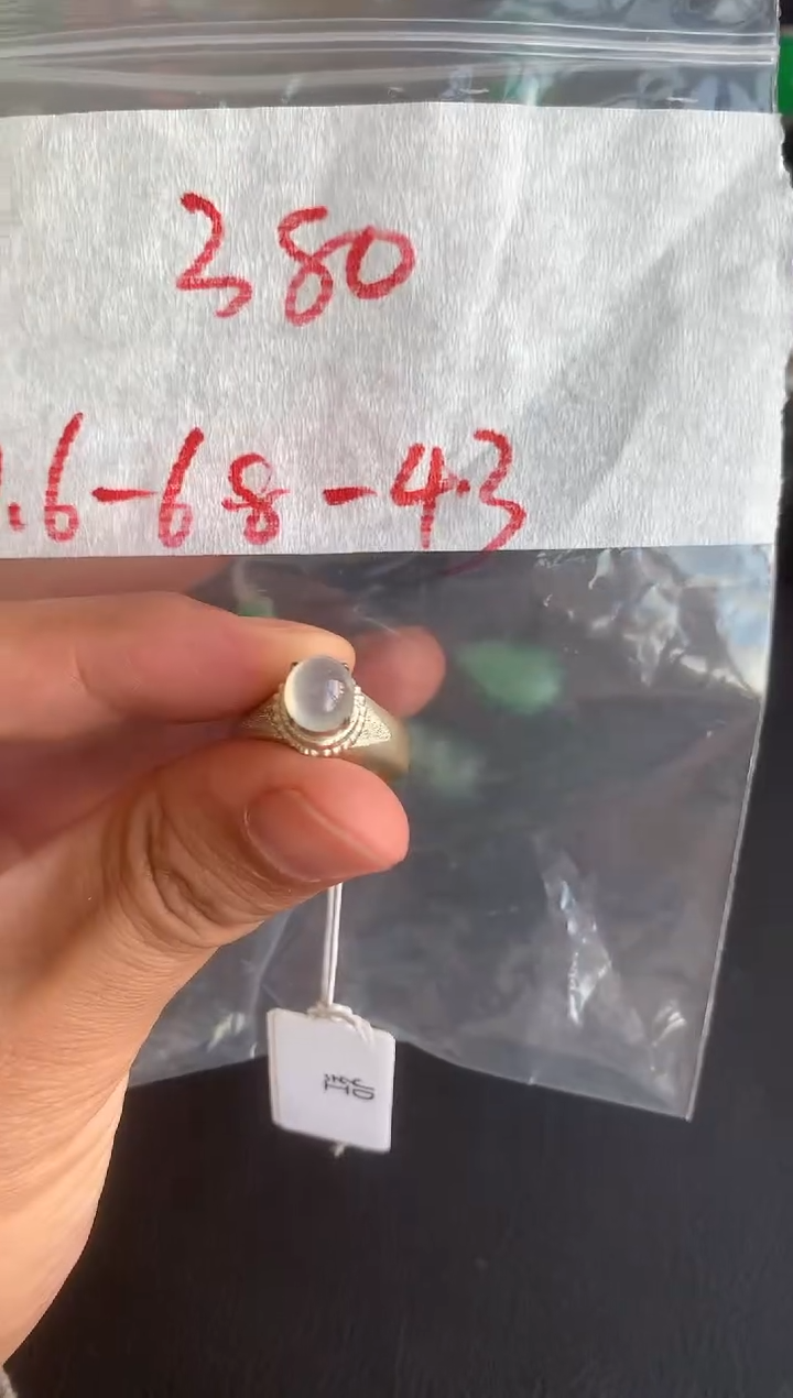 未镶嵌定制翡翠缅甸A货翡翠，拍一发一