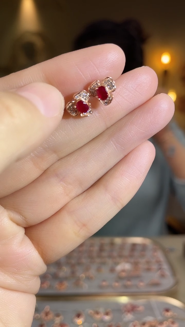 银S925镶嵌耳饰红宝石耳饰