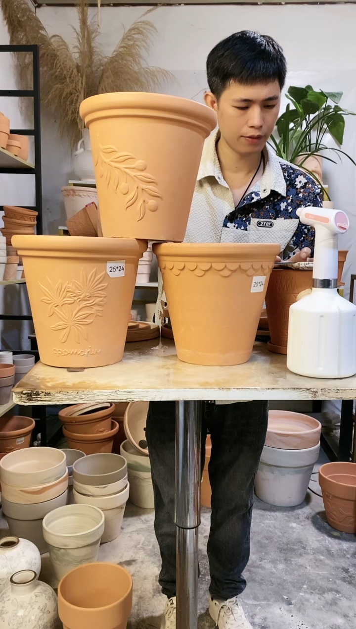 25*23红陶浮雕3图案 3盆无托