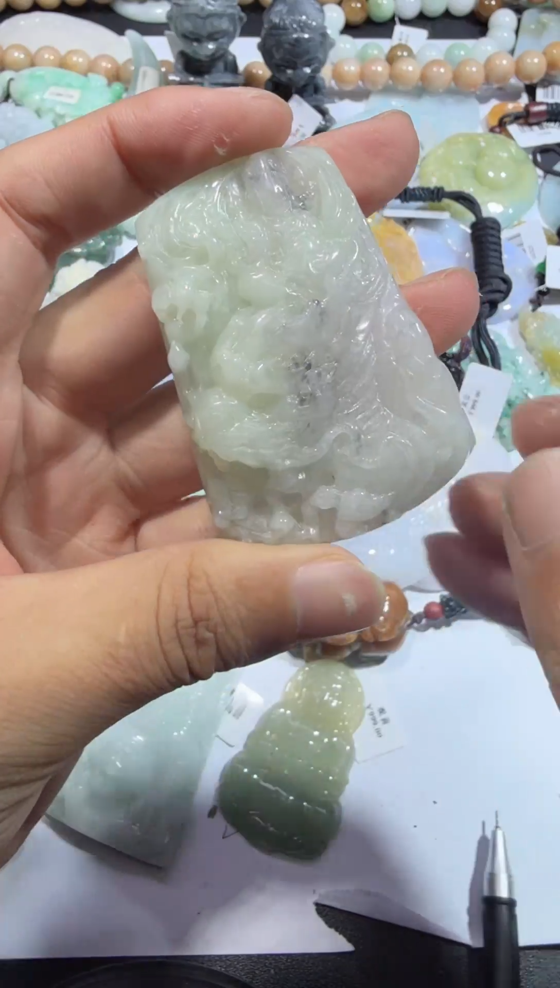 【闪购商品】翡翠颈饰未镶嵌00007029