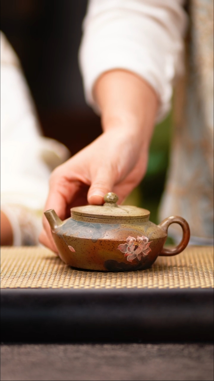 ZCY76本绿柴烧 合欢壶