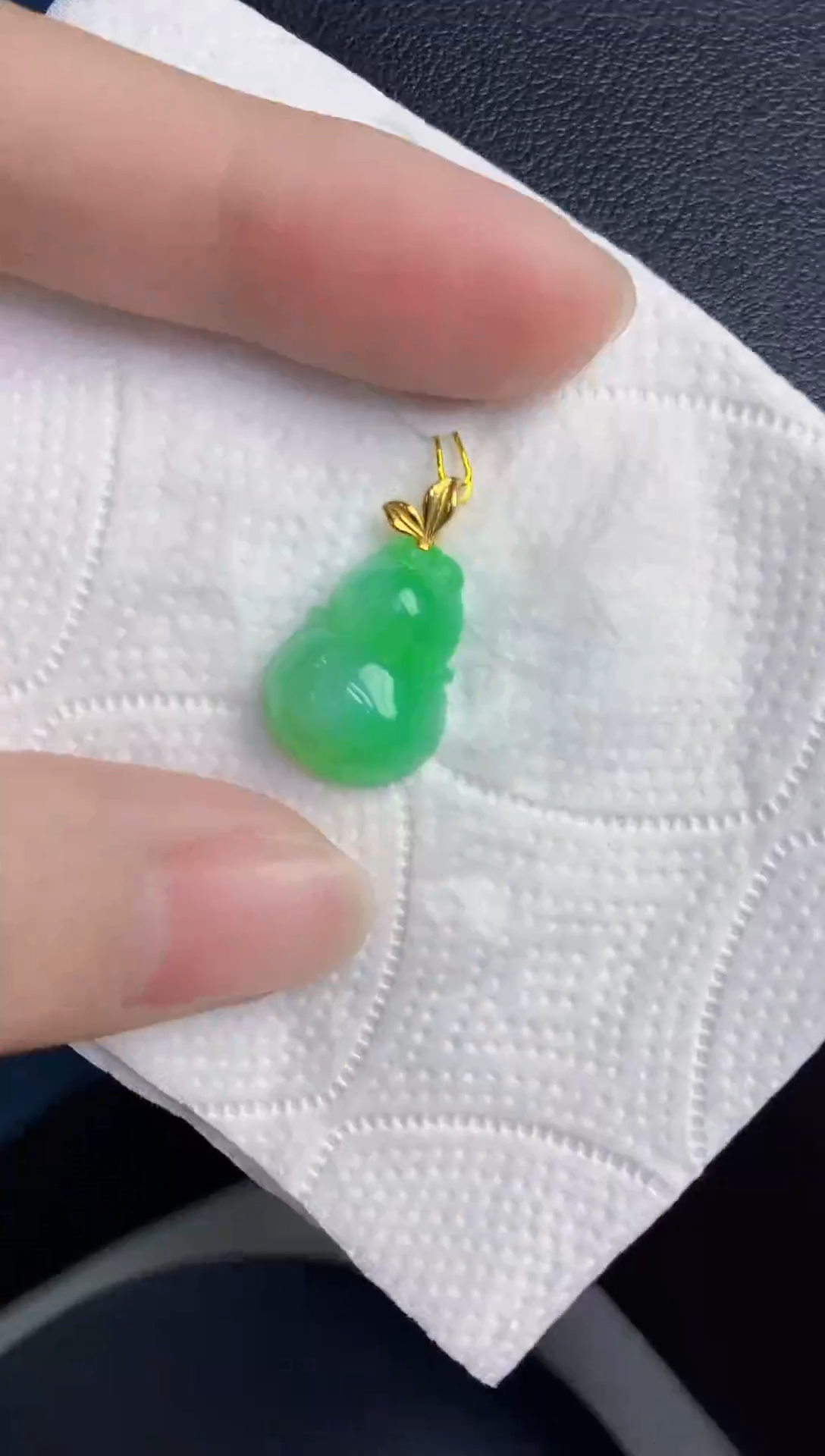 颈饰18K金镶嵌翡翠天然翡翠缅甸A货